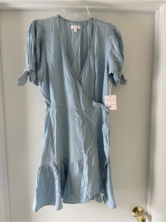 LC Lauren Conrad Dresses & Skirts - LC Lauren Conrad Light Blue Dress